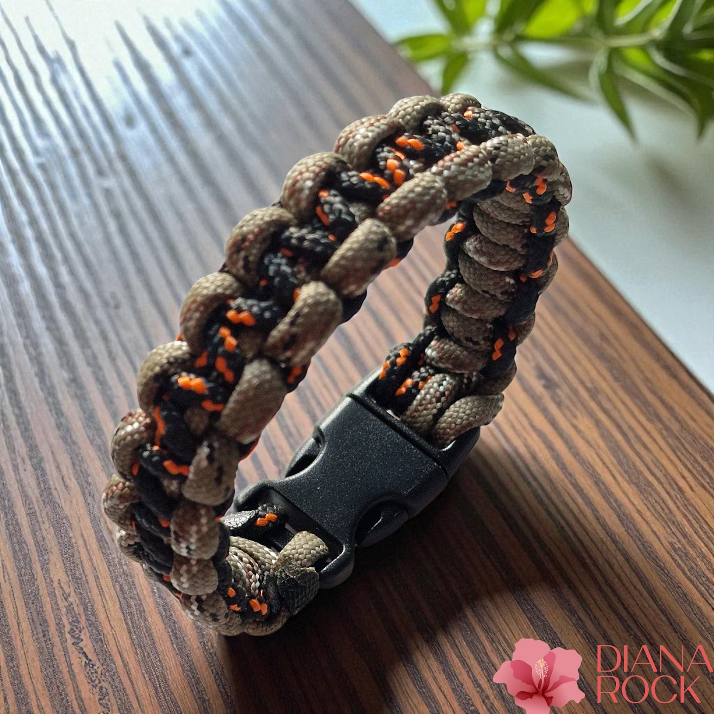 Bracelet de survie