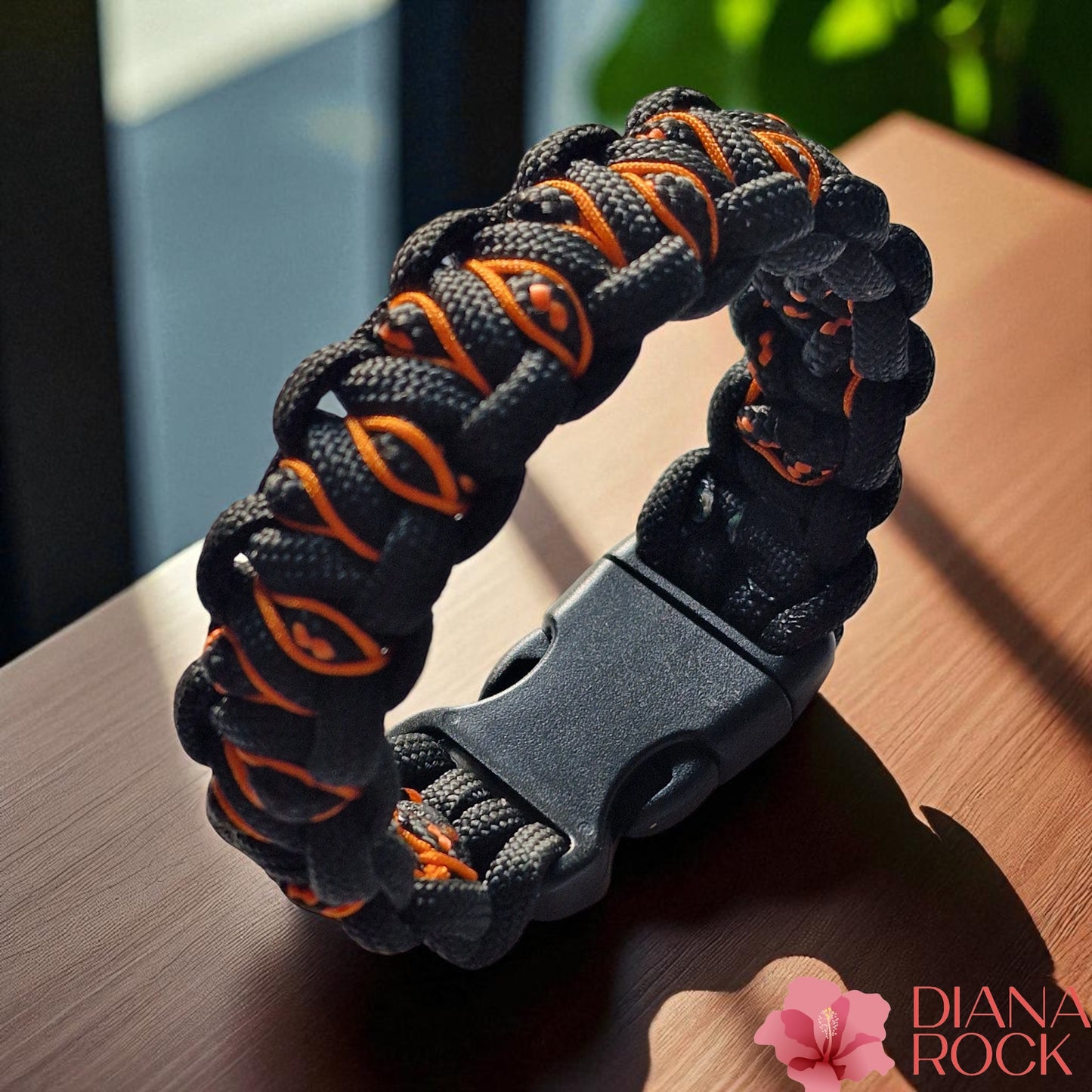 Bracelet de survie